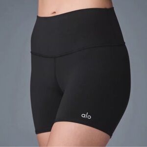 ALO Yoga Airlift Black Bike Shorts
